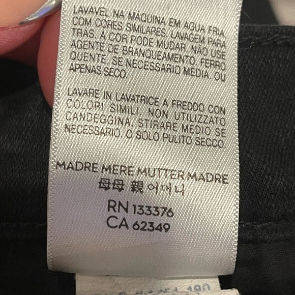 Mother The Stunner Zip Ankle Step Fray Jeans In Not Guilty Black Size 29 - Picture 13 of 15